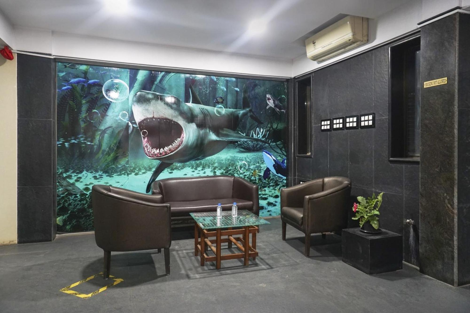 Super Townhouse Oak Sr Hotel Wakad Pune Exterior foto